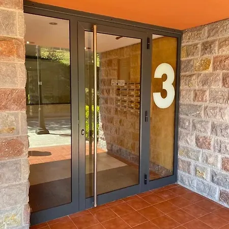 Barcenas 3 Apartment